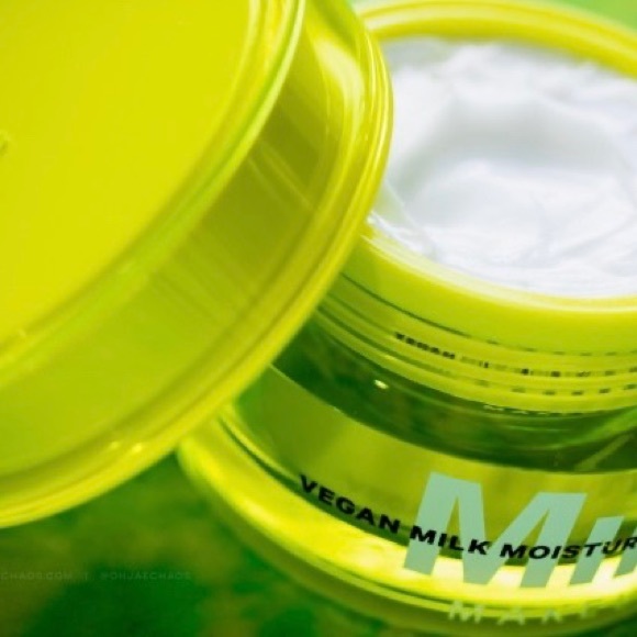 🆕 | 💚 Milk Makeup Vegan Moisturizer - Picture 5 of 10